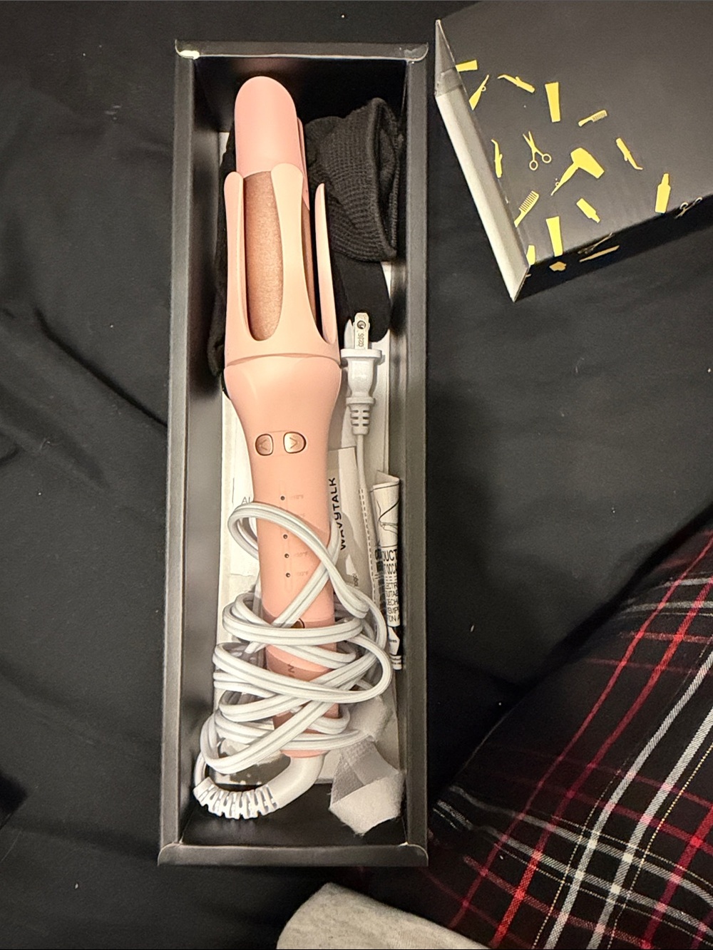Pink Automatic Curling Wand for Effortless Waves